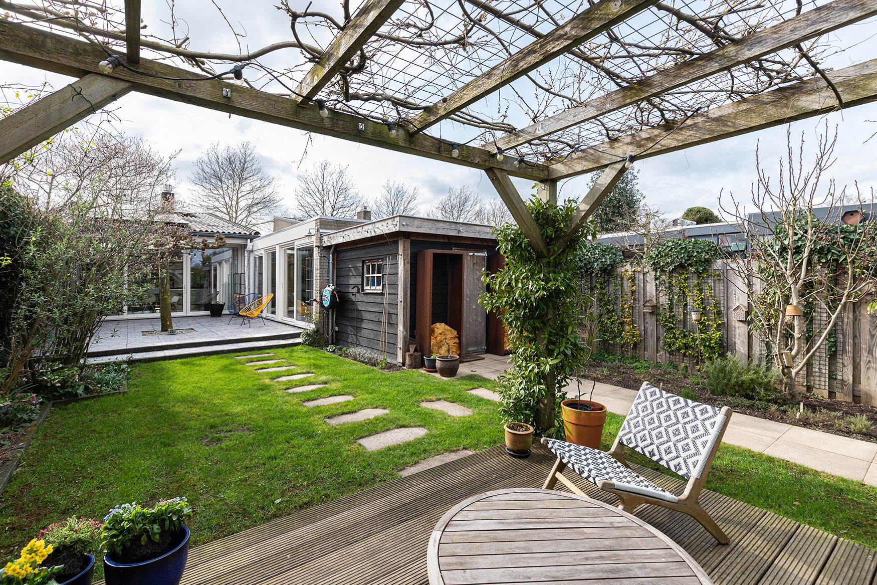 Architect-Designed Semi-Detached Bungalow with Sustainable Features in Streefkerk — 35