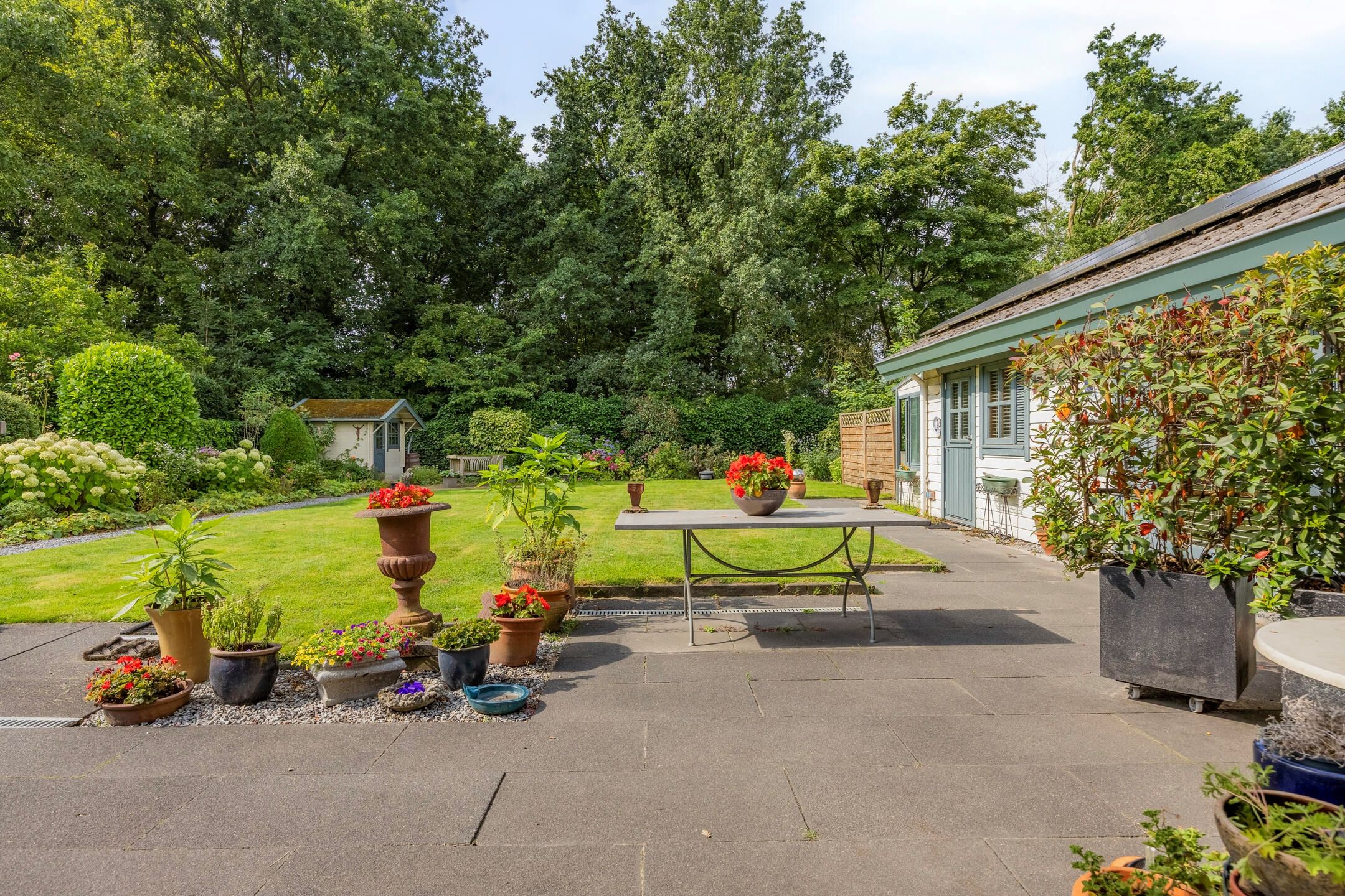 Charming Country House in Desirable Acht-Zuid with Spacious Garden — 45