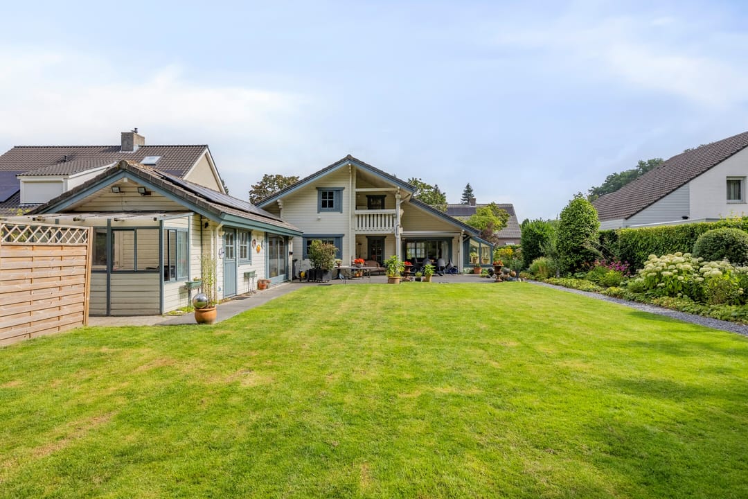 Charming Country House in Desirable Acht-Zuid with Spacious Garden — 41