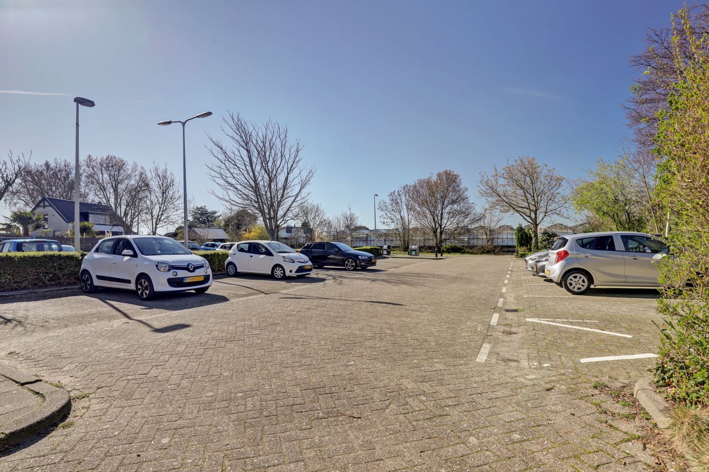 Photo 34 of Bloemenstraat 22