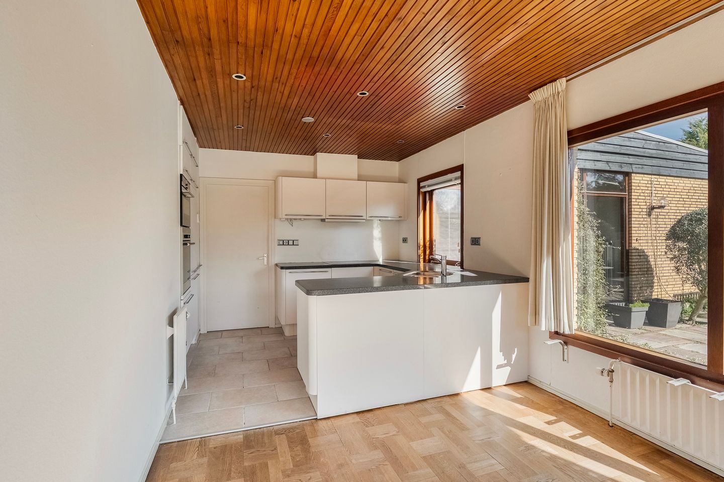 Photo 19 of van Hogendorplaan 5