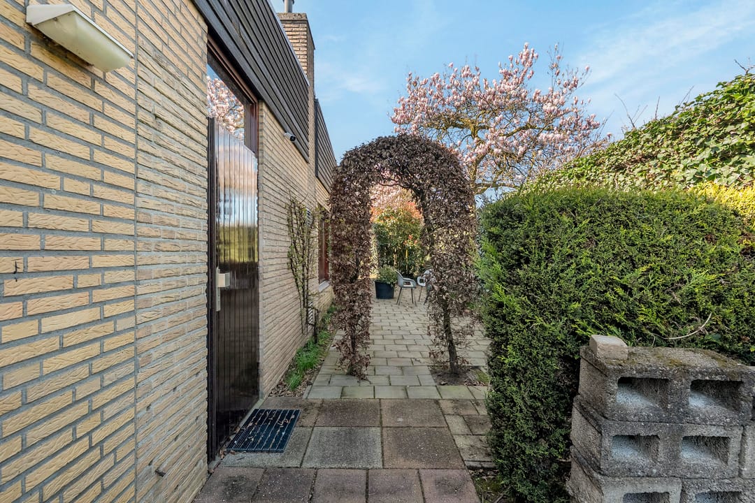 Photo 46 of van Hogendorplaan 5