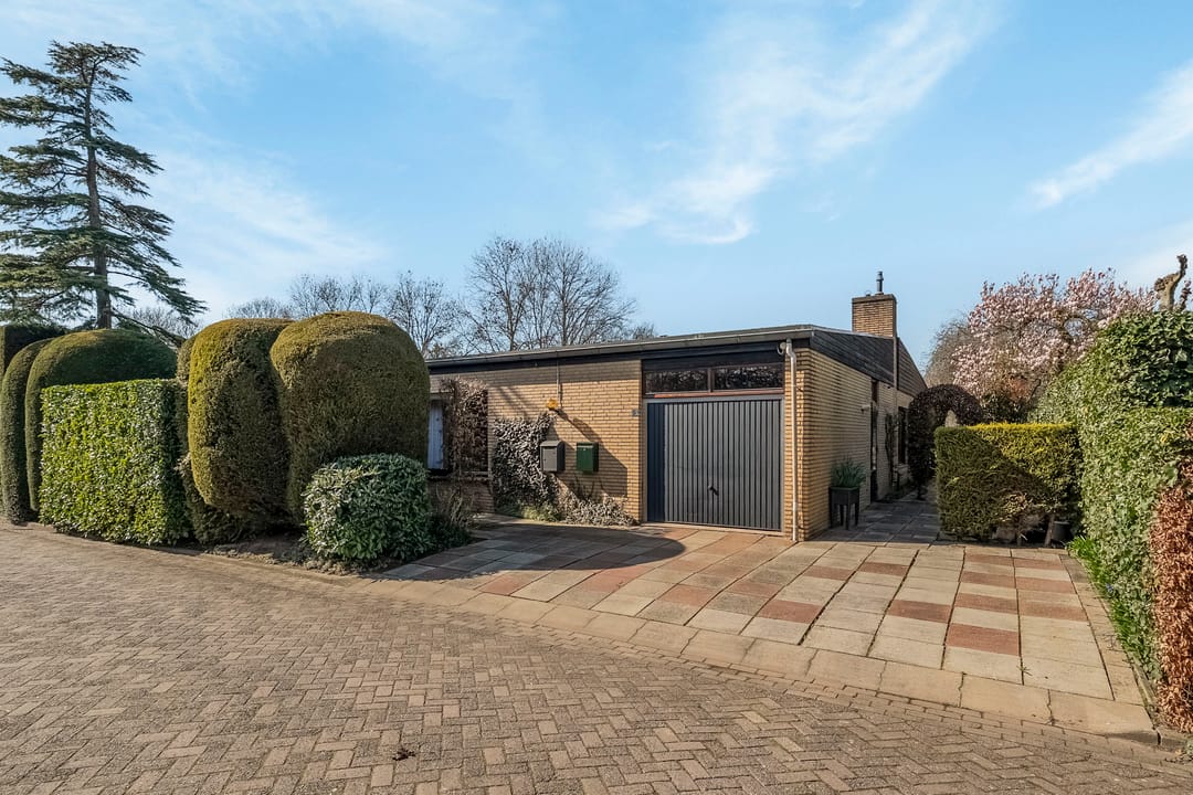 Photo 2 of van Hogendorplaan 5