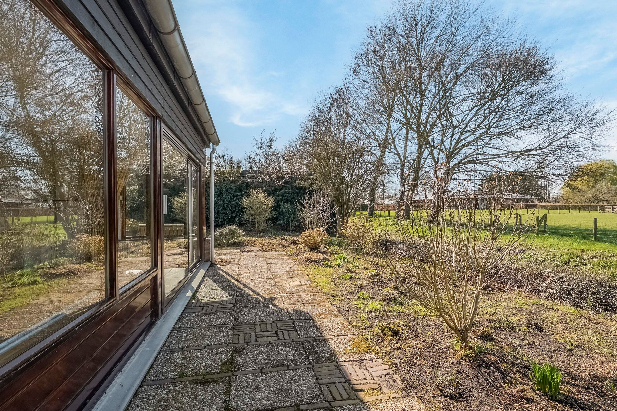 Photo 39 of van Hogendorplaan 5