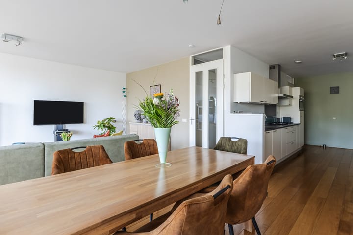 Photo 5 of Johan Hofmanstraat 328