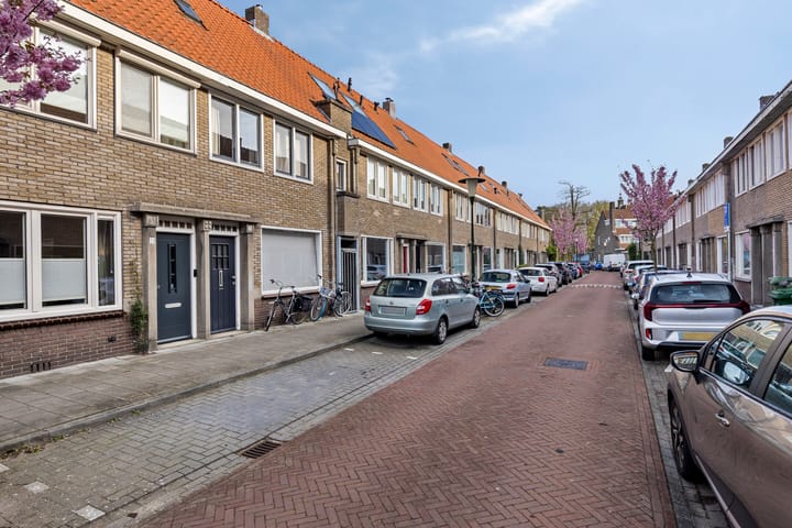 Photo 4 of Madeliefstraat 33