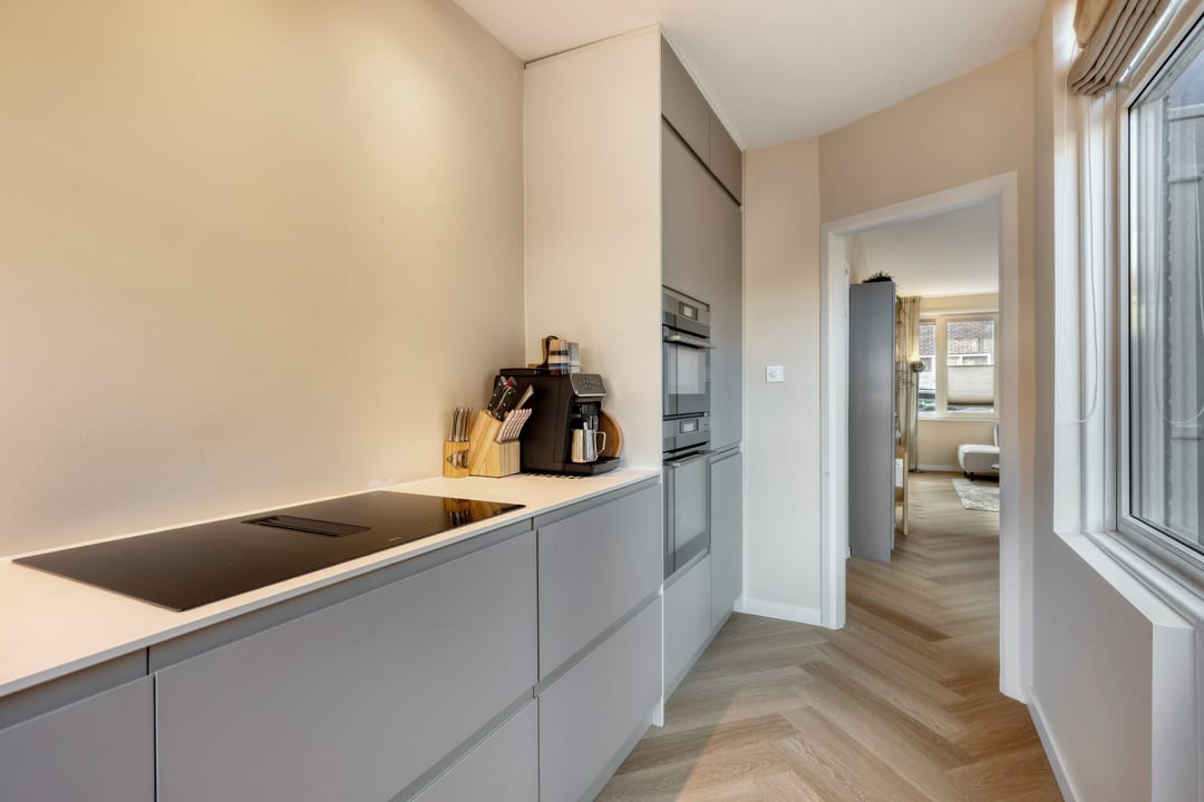 Photo 11 of Madeliefstraat 33