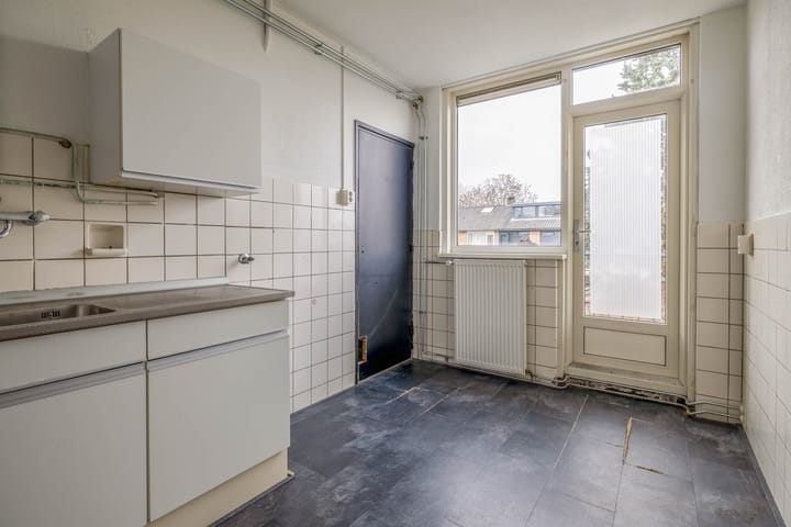 Photo 3 of Warmoeziersstraat 19