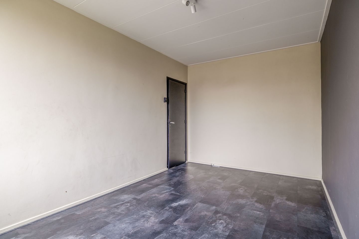 Foto 14 van Warmoeziersstraat 19