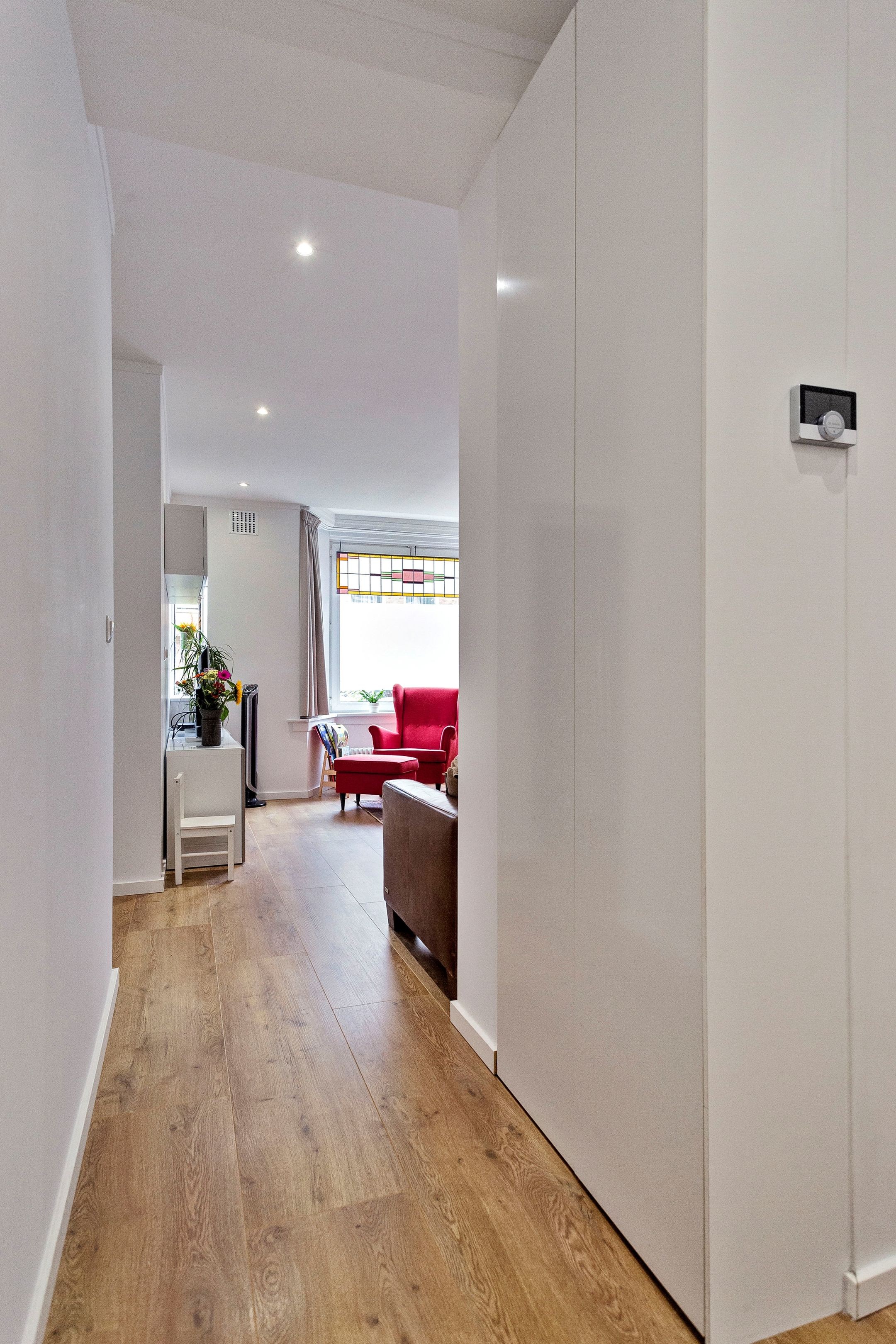 Photo 6 of Van Walbeeckstraat 105-H