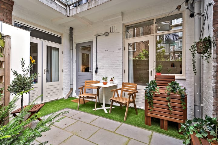 Photo 5 of Van Walbeeckstraat 105-H