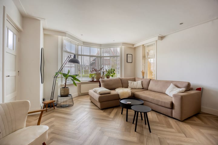 Foto 3 van Burg. Burgerstraat 5