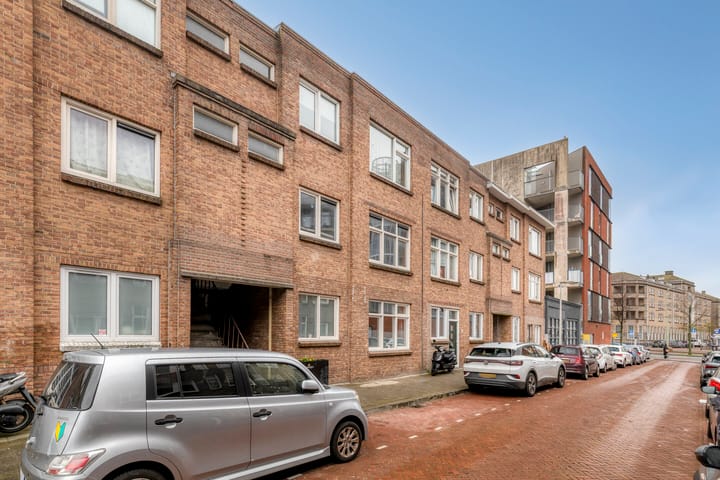 Photo 3 of Lyonnetstraat 13