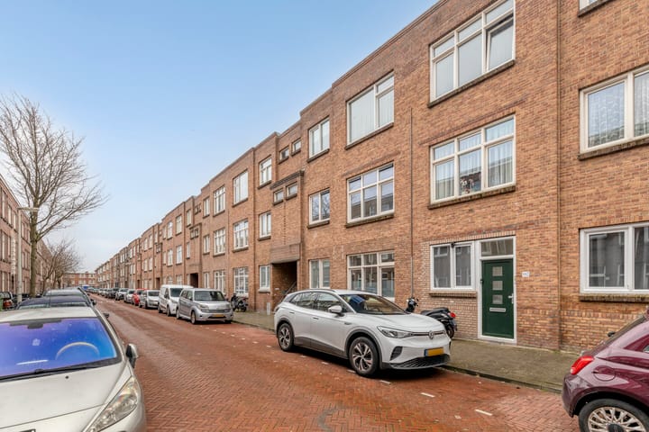 Photo 4 of Lyonnetstraat 13