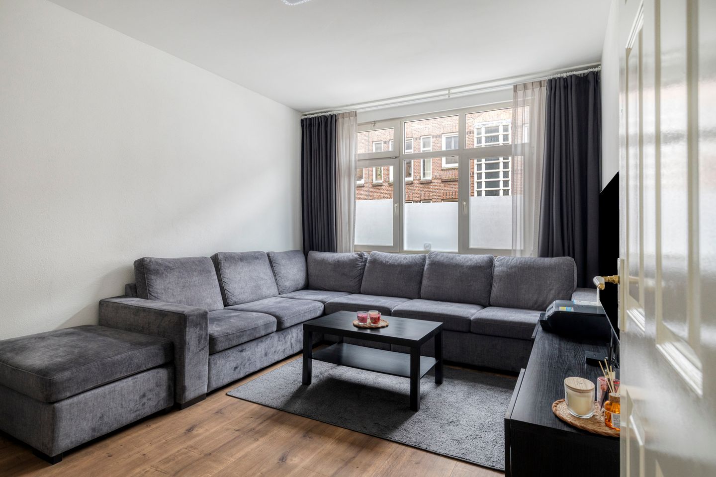 Foto 10 van Lyonnetstraat 13