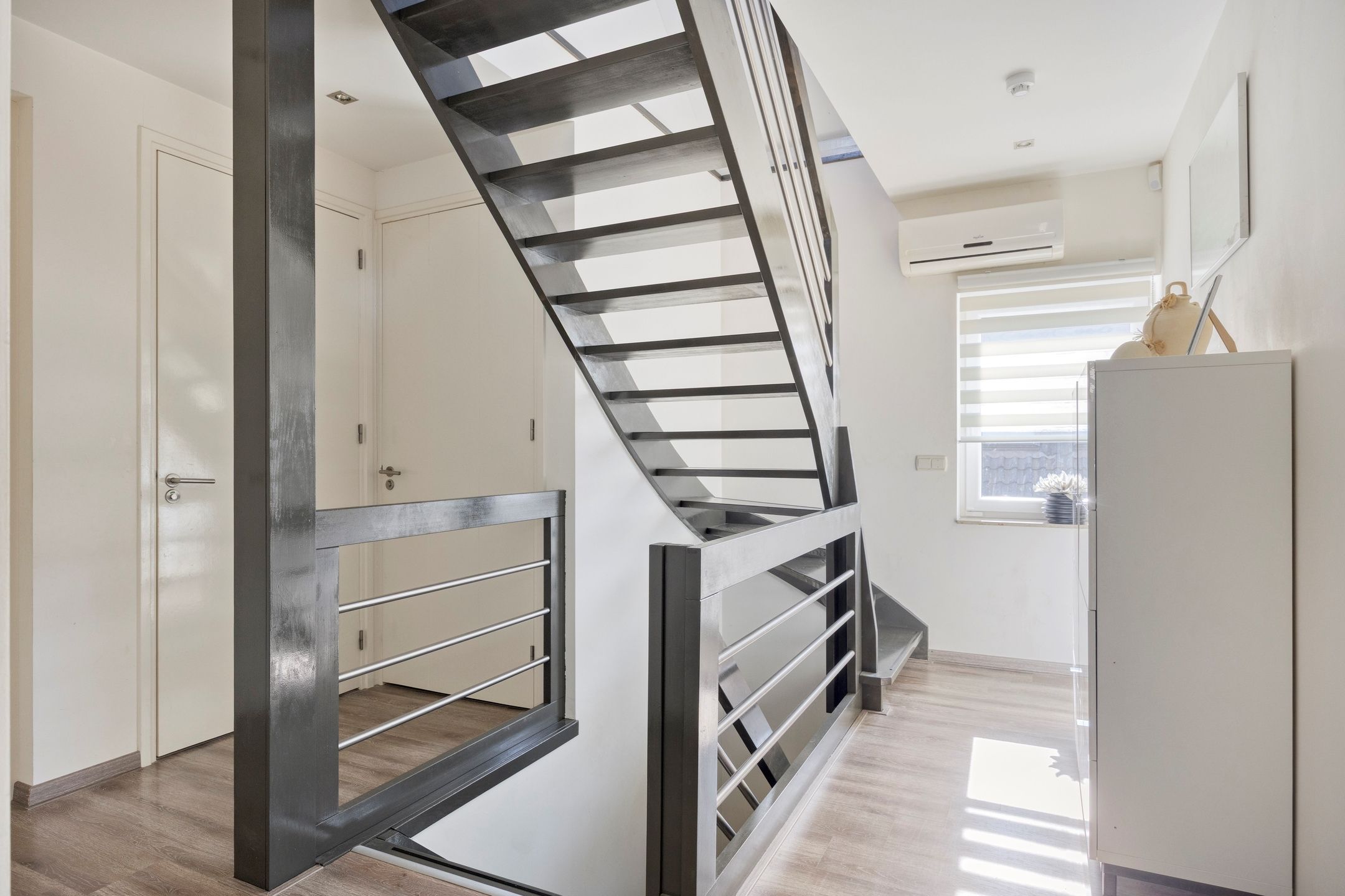 Photo 48 of Hoogveldsweg 54-A