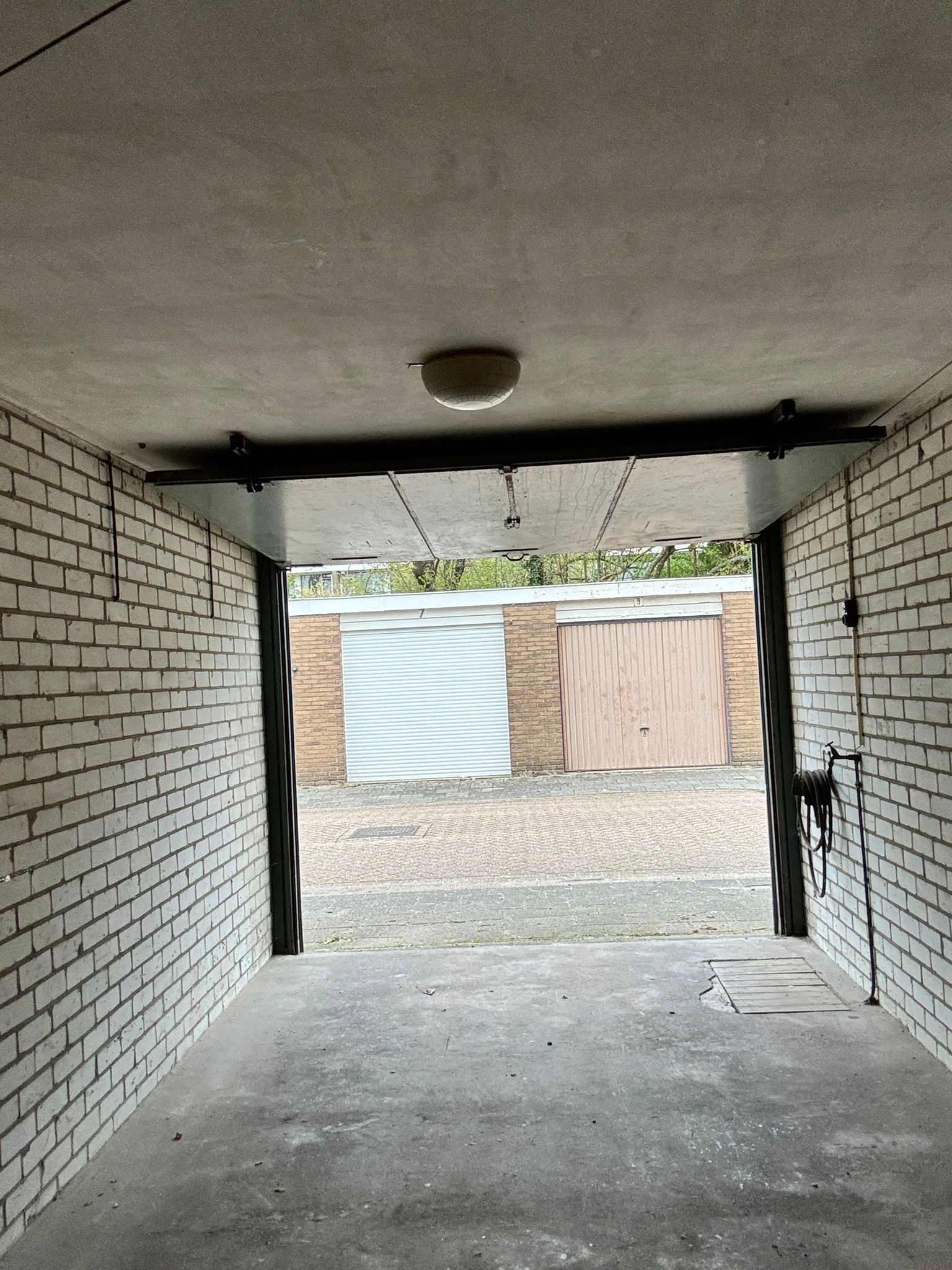 Photo 3 of Wallestein 39