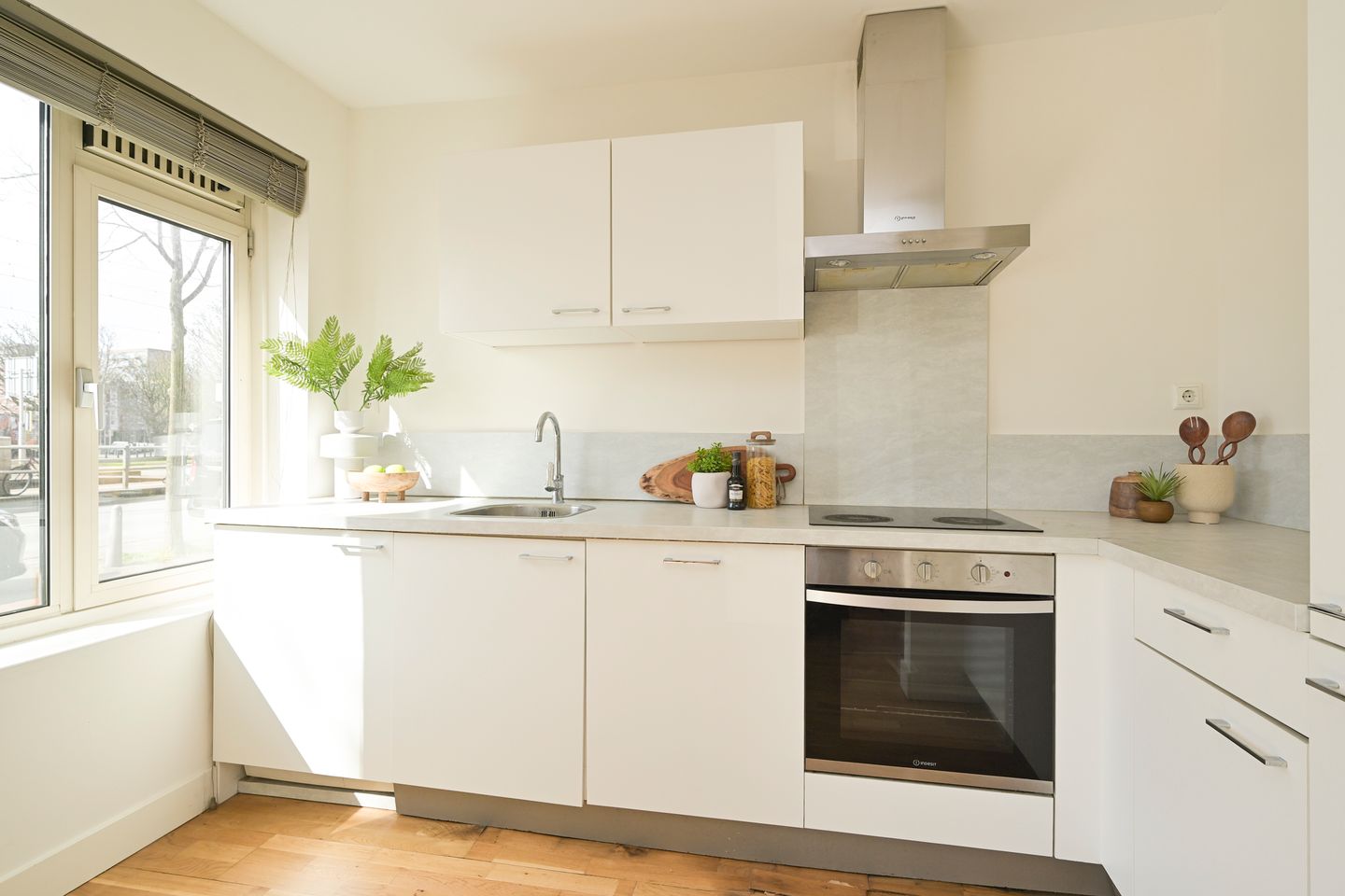 Foto 10 van Lijnbaan 94