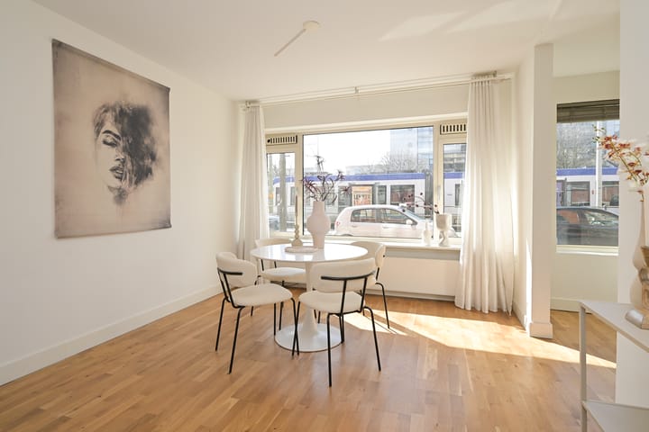 Photo 4 of Lijnbaan 94