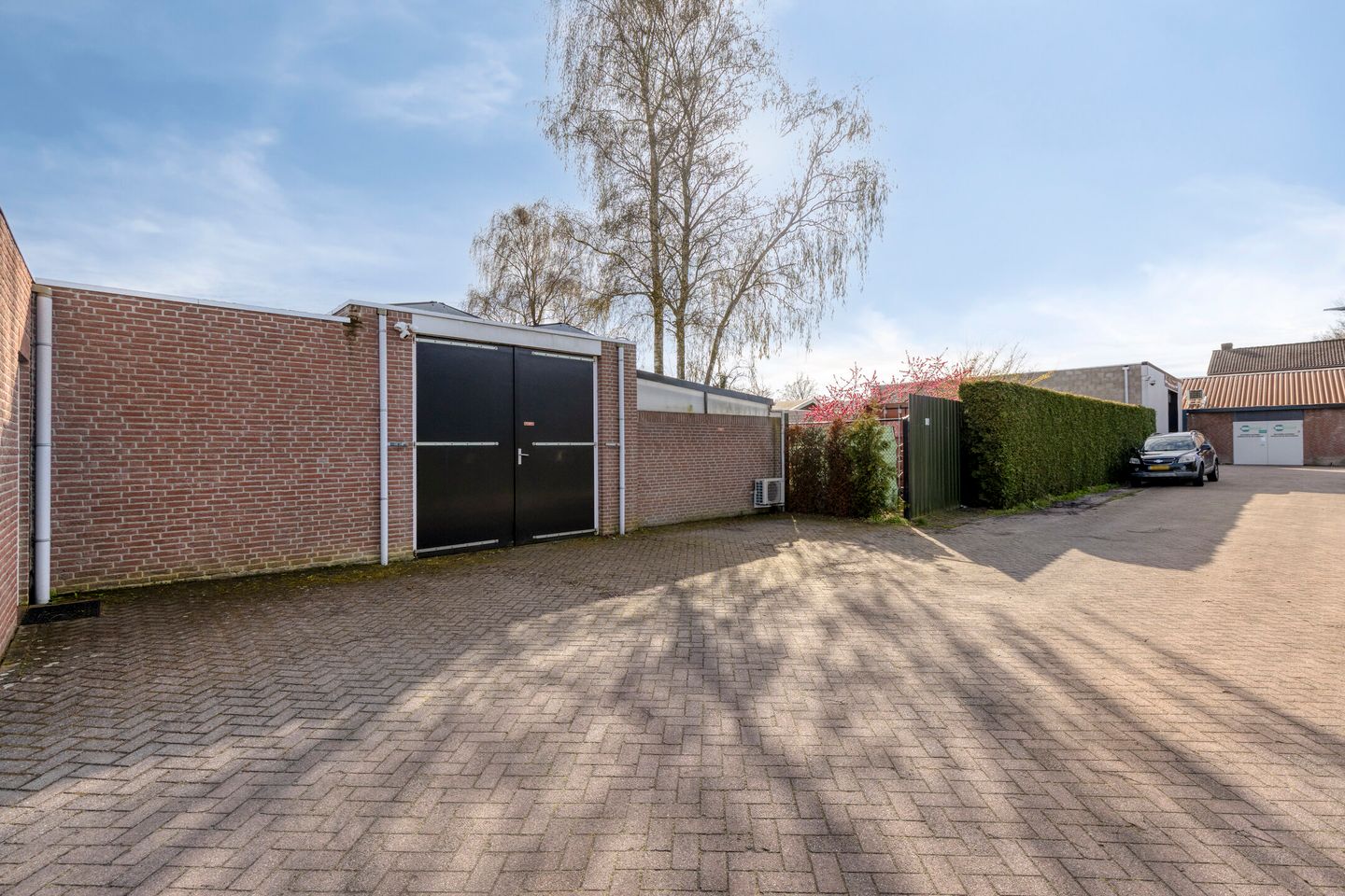 Photo 34 of Antoniusstraat 39