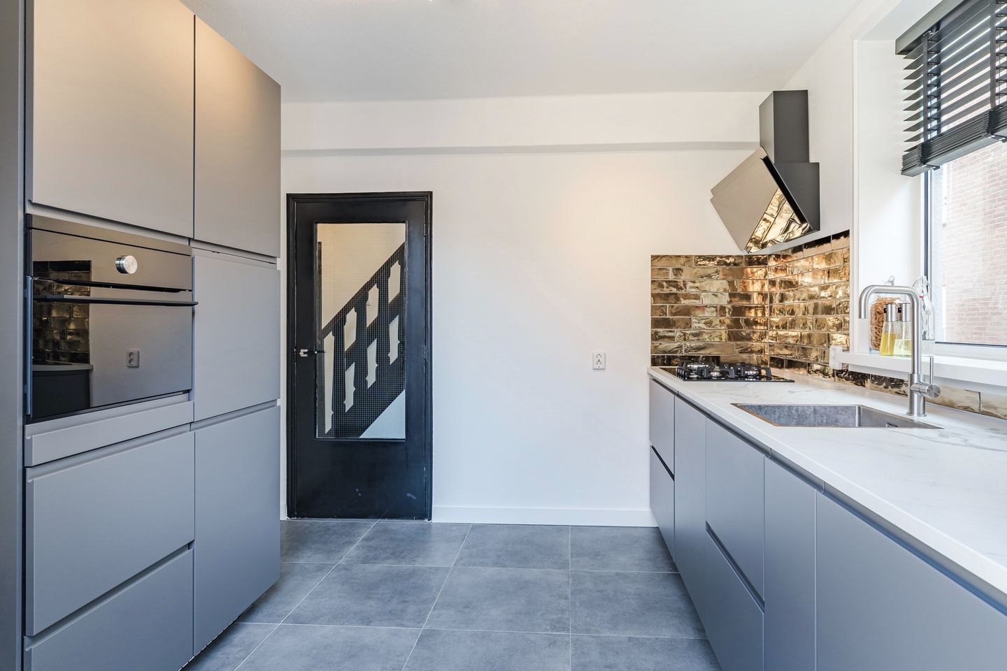 Foto 10 van Borchgang 21