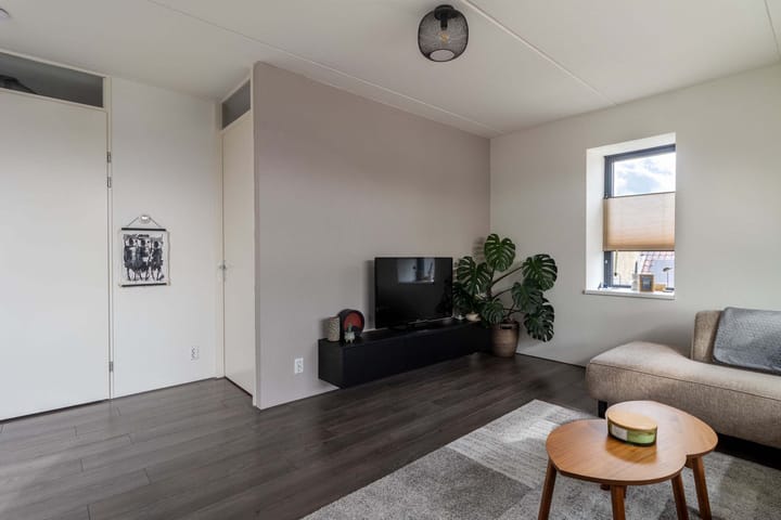 Photo 3 of Visrokersplein 25