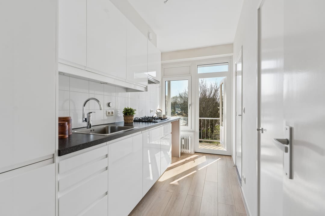 Photo 8 of Aubadestraat 128