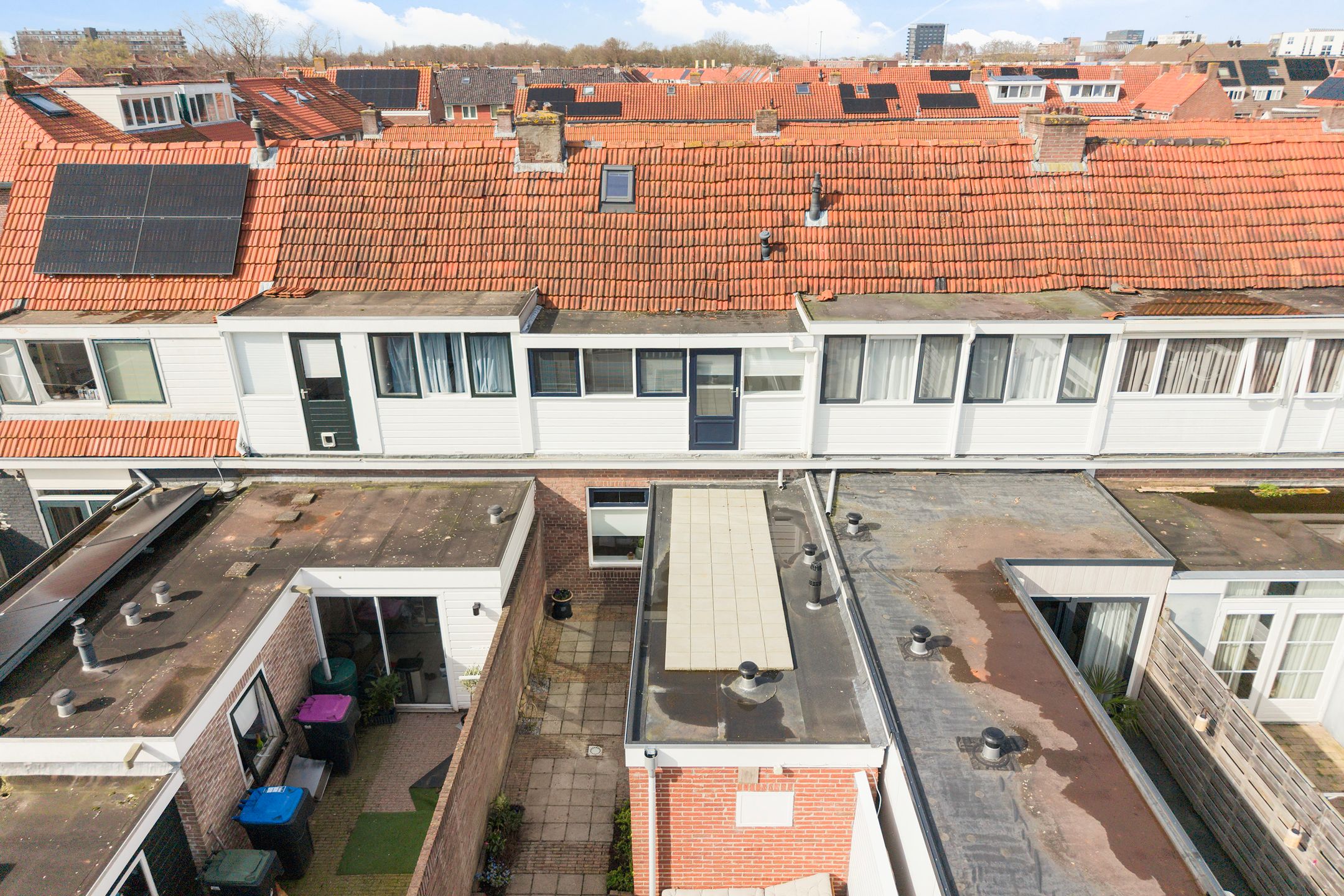Photo 36 of Vermeerstraat 44