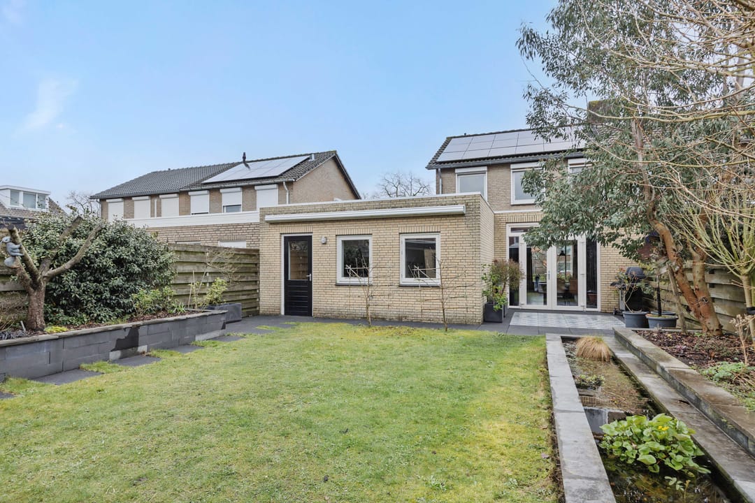 Photo 32 of Braakstraat 111