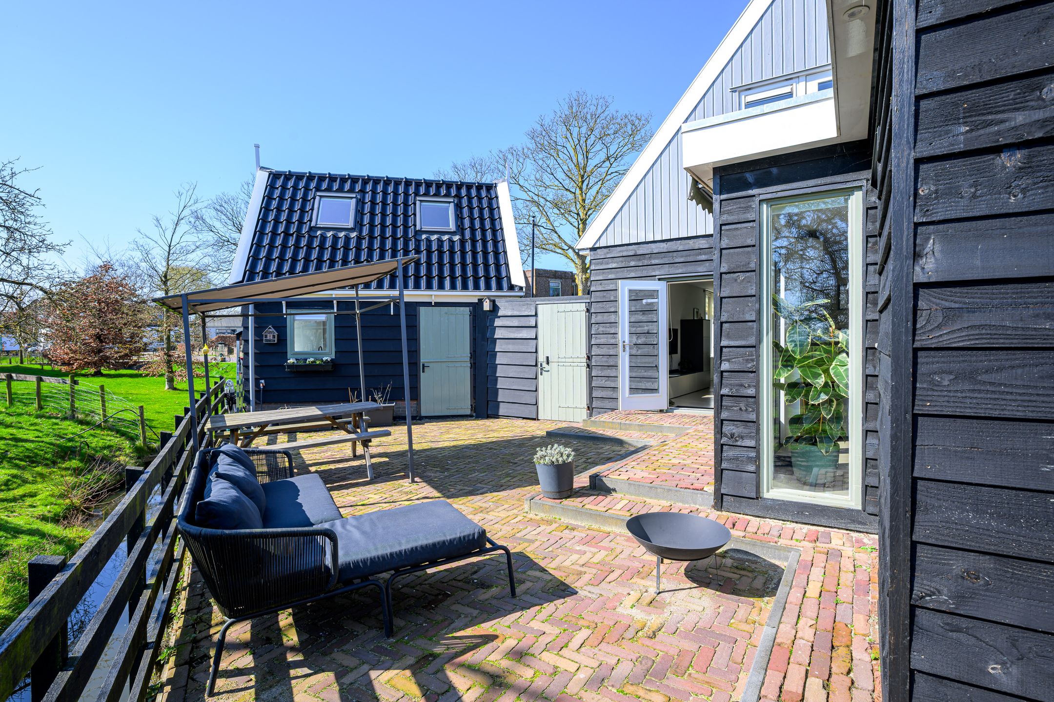 Foto 42 van Dorpsweg 165