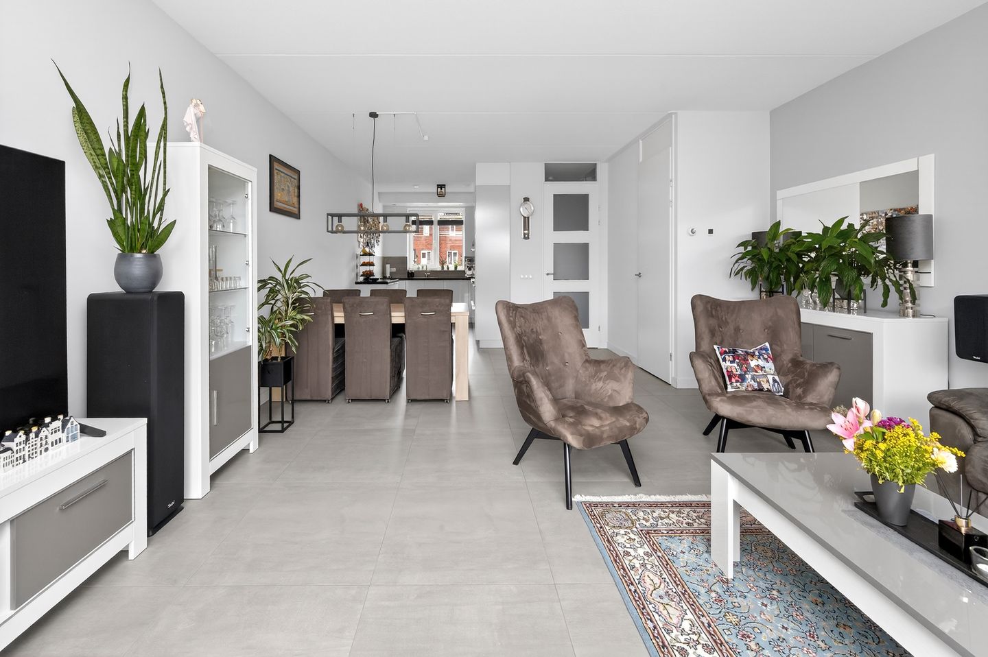 Foto 10 van Zwanenbloem 5