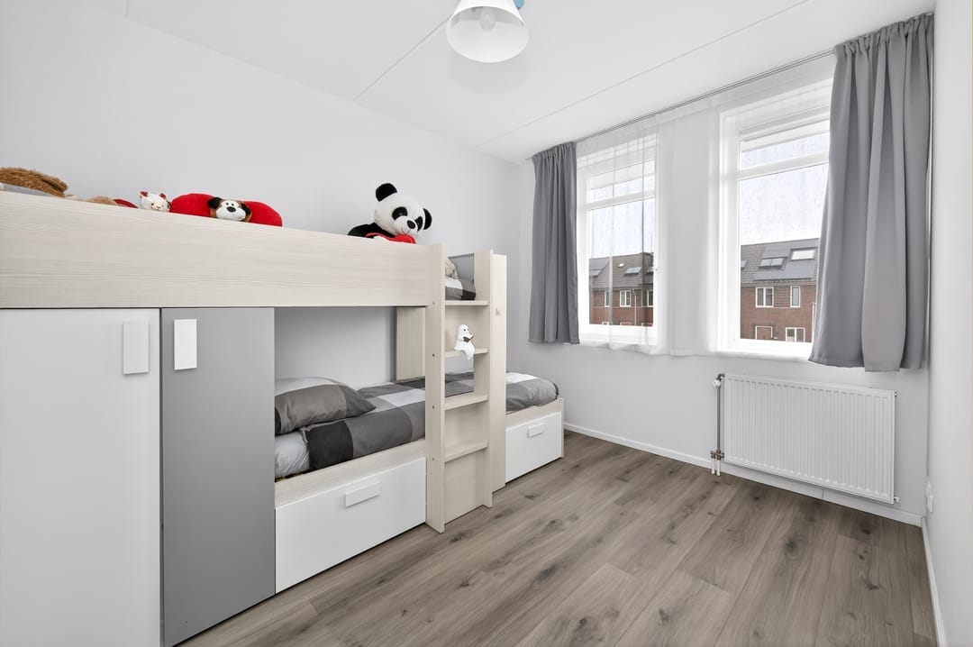 Foto 17 van Zwanenbloem 5