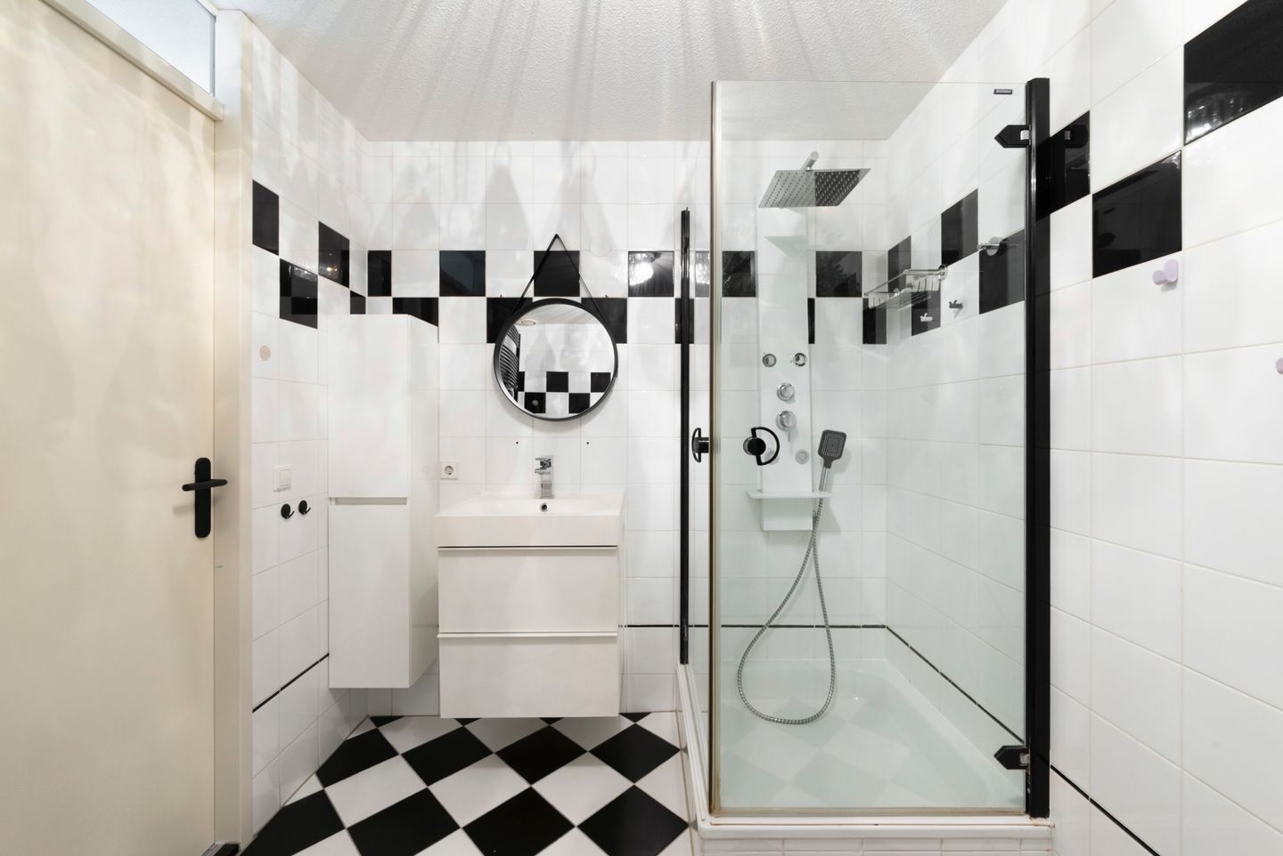 Foto 44 van Schiplaan 2-T