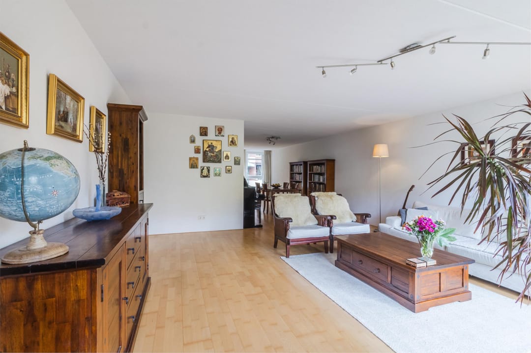 Photo 8 of Muzenstraat 44