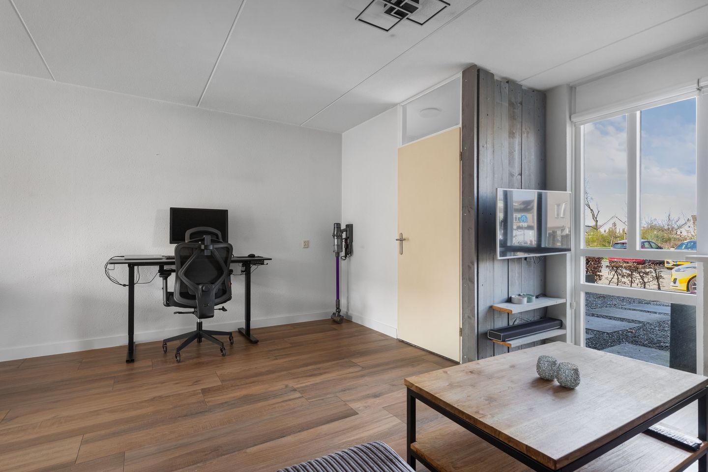 Photo 10 of Veluwelaan 25