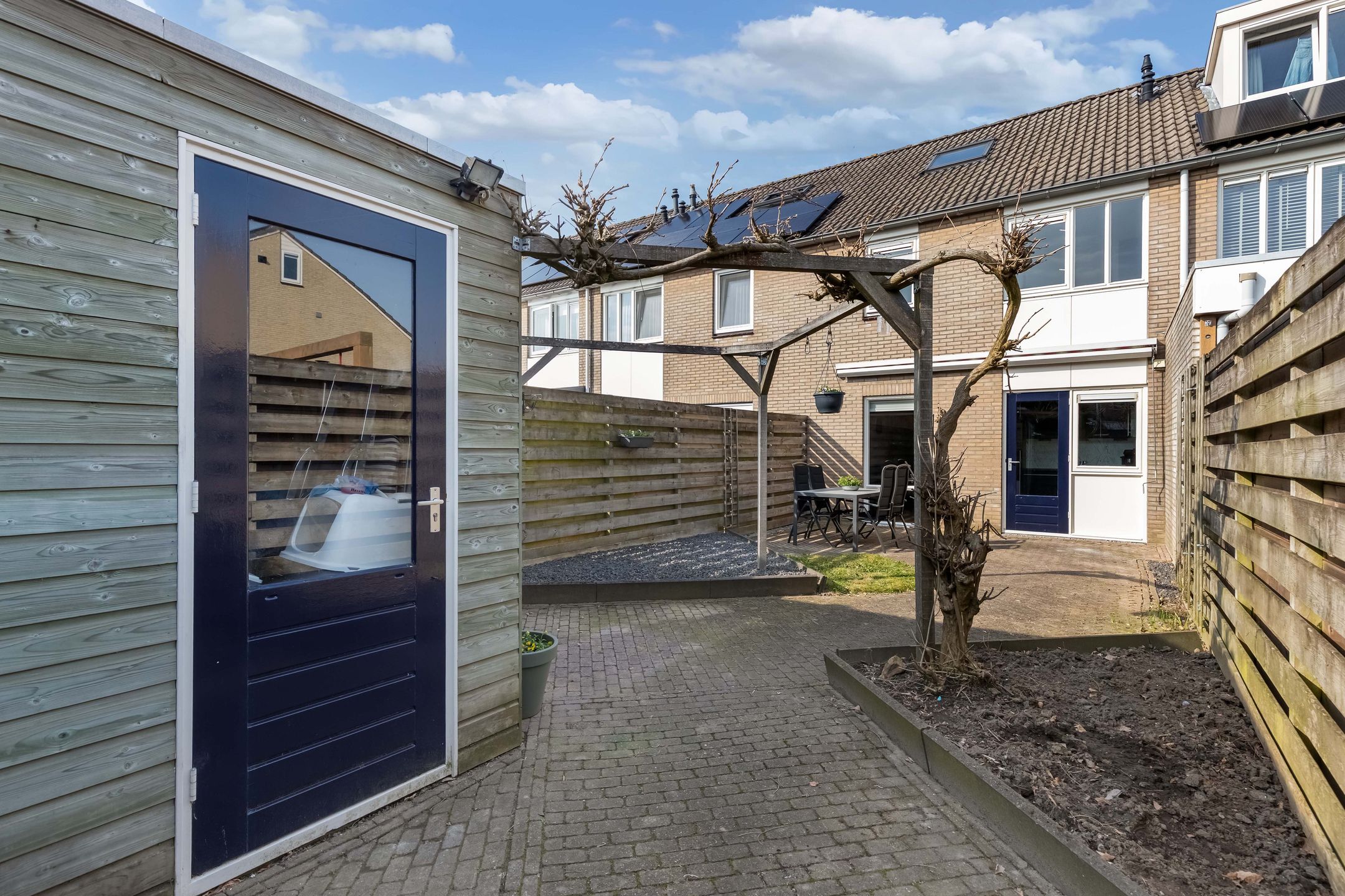 Photo 33 of Veluwelaan 25