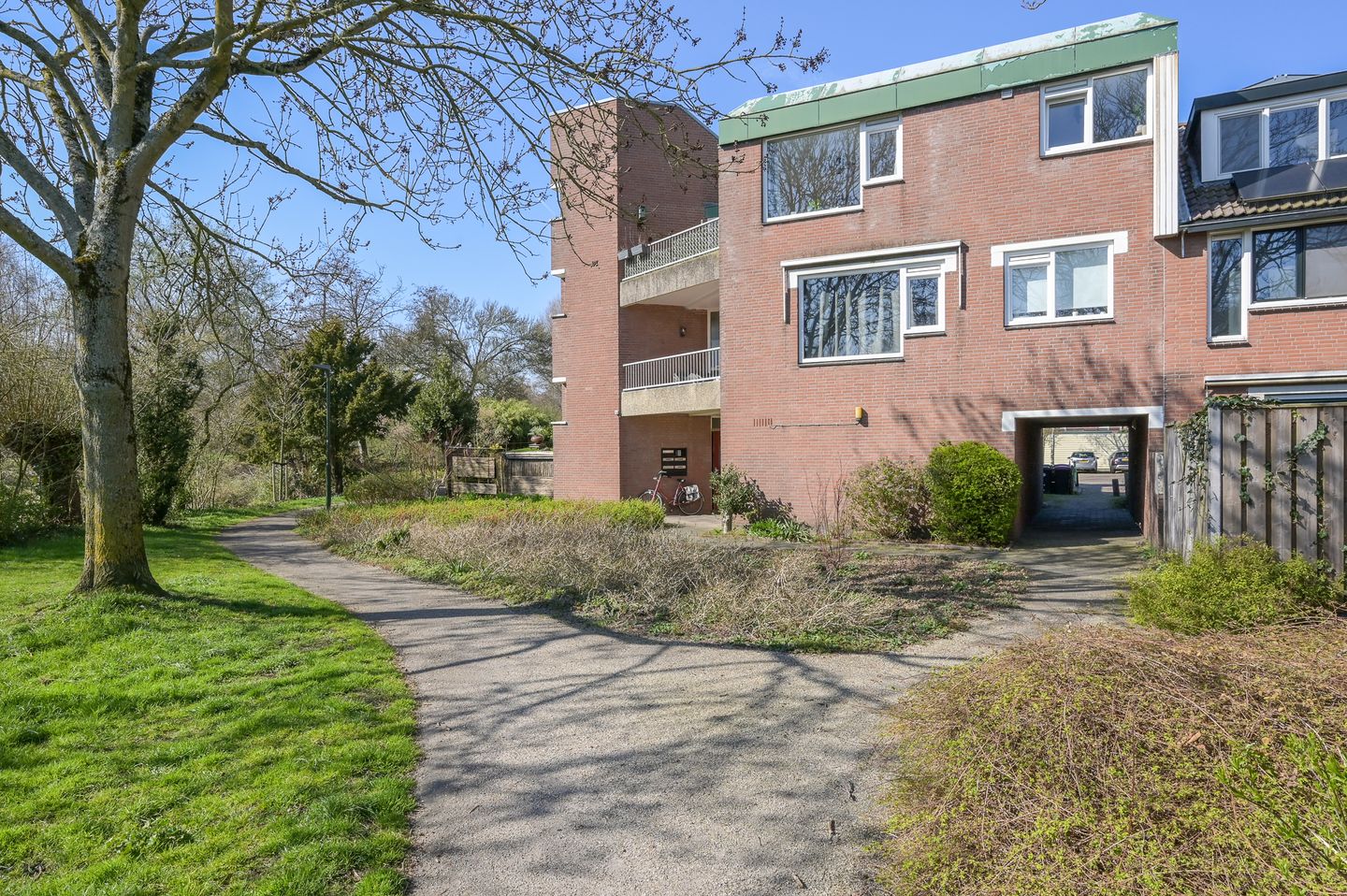 Foto 4 van Violethof 15
