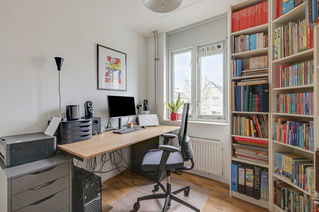 Sustainable semi-detached family home with A energy label and south-facing garden in Zevenaar — 37