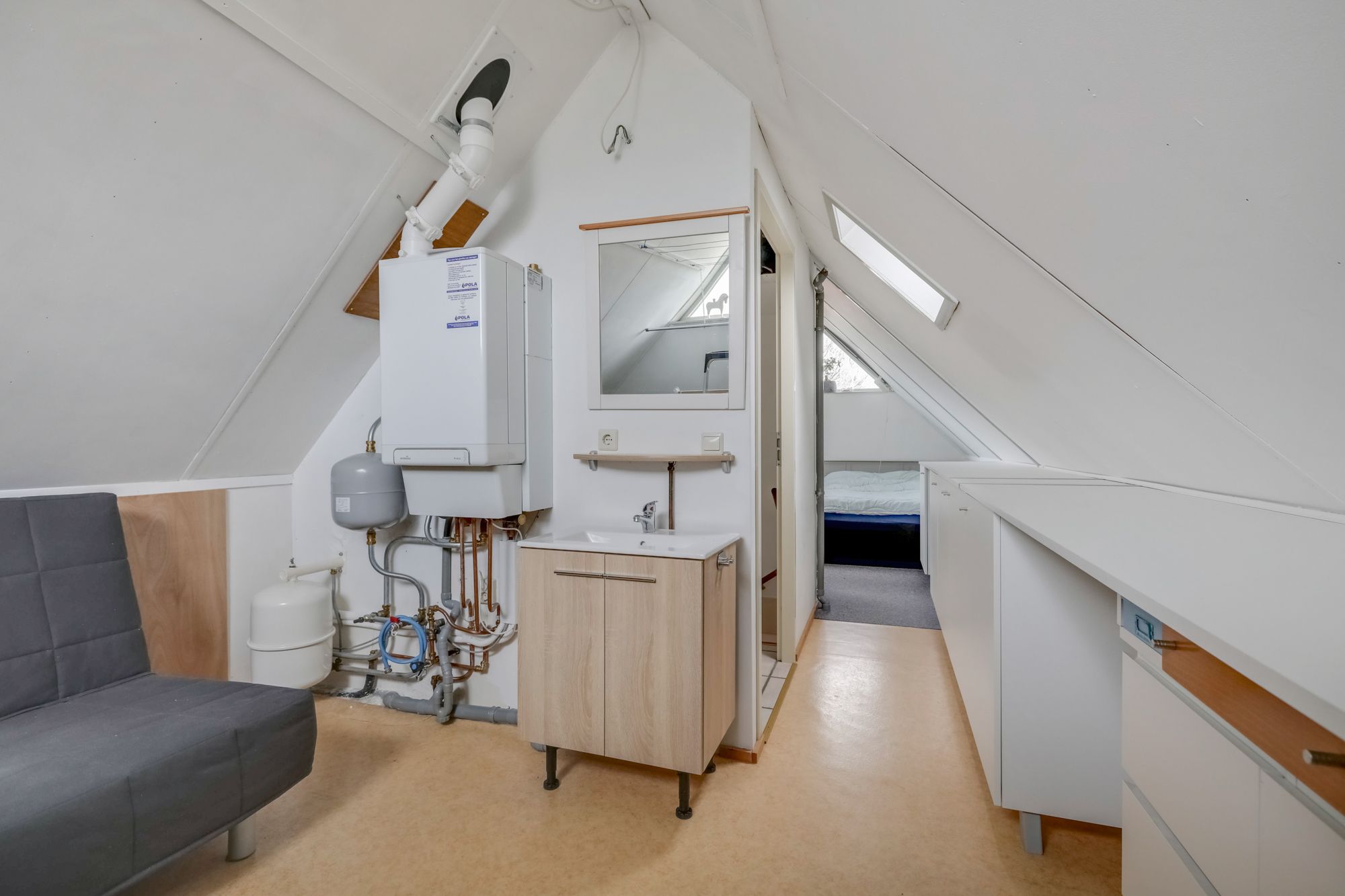 Sustainable semi-detached family home with A energy label and south-facing garden in Zevenaar — 47