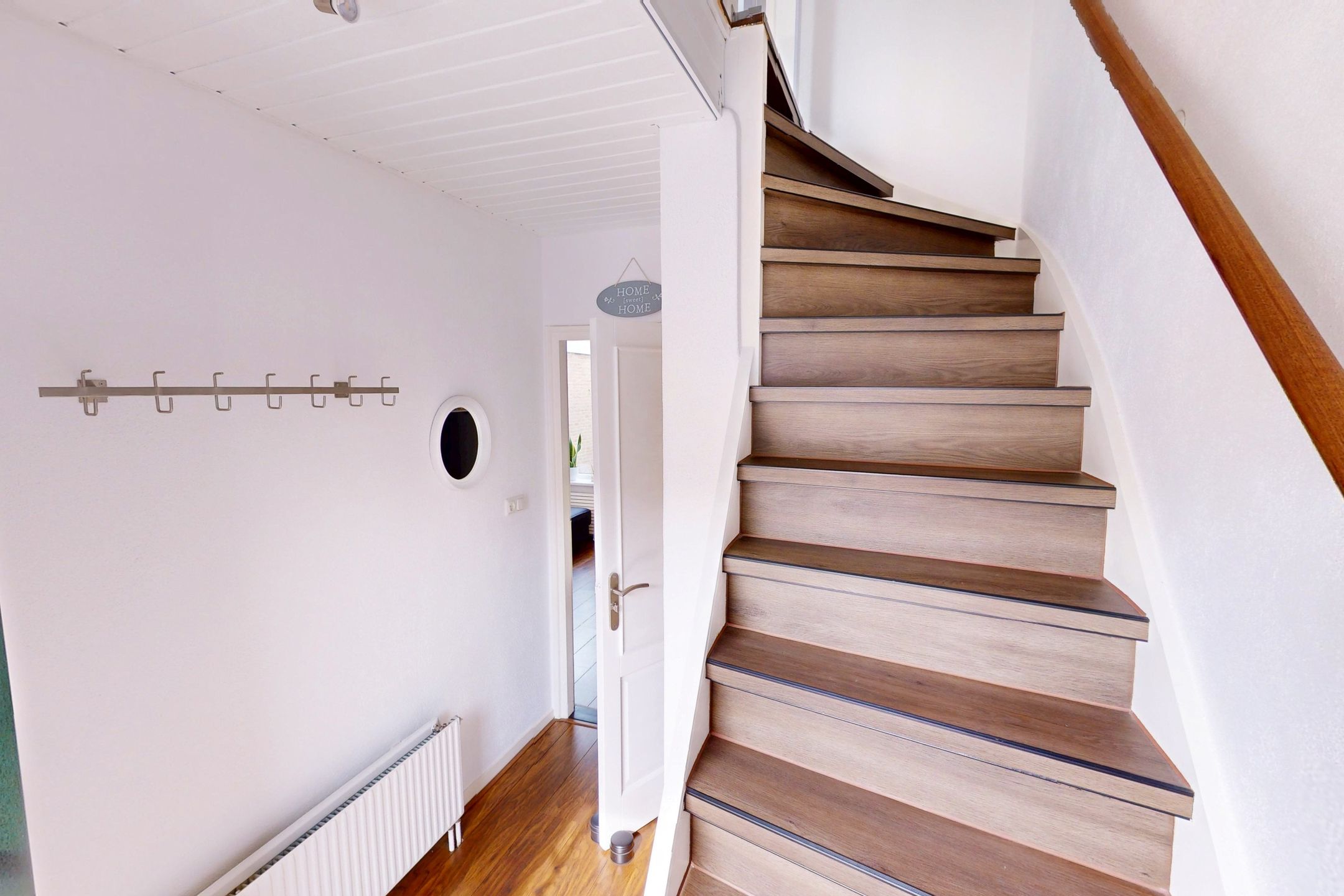 Foto 12 van Meidoornlaan 12