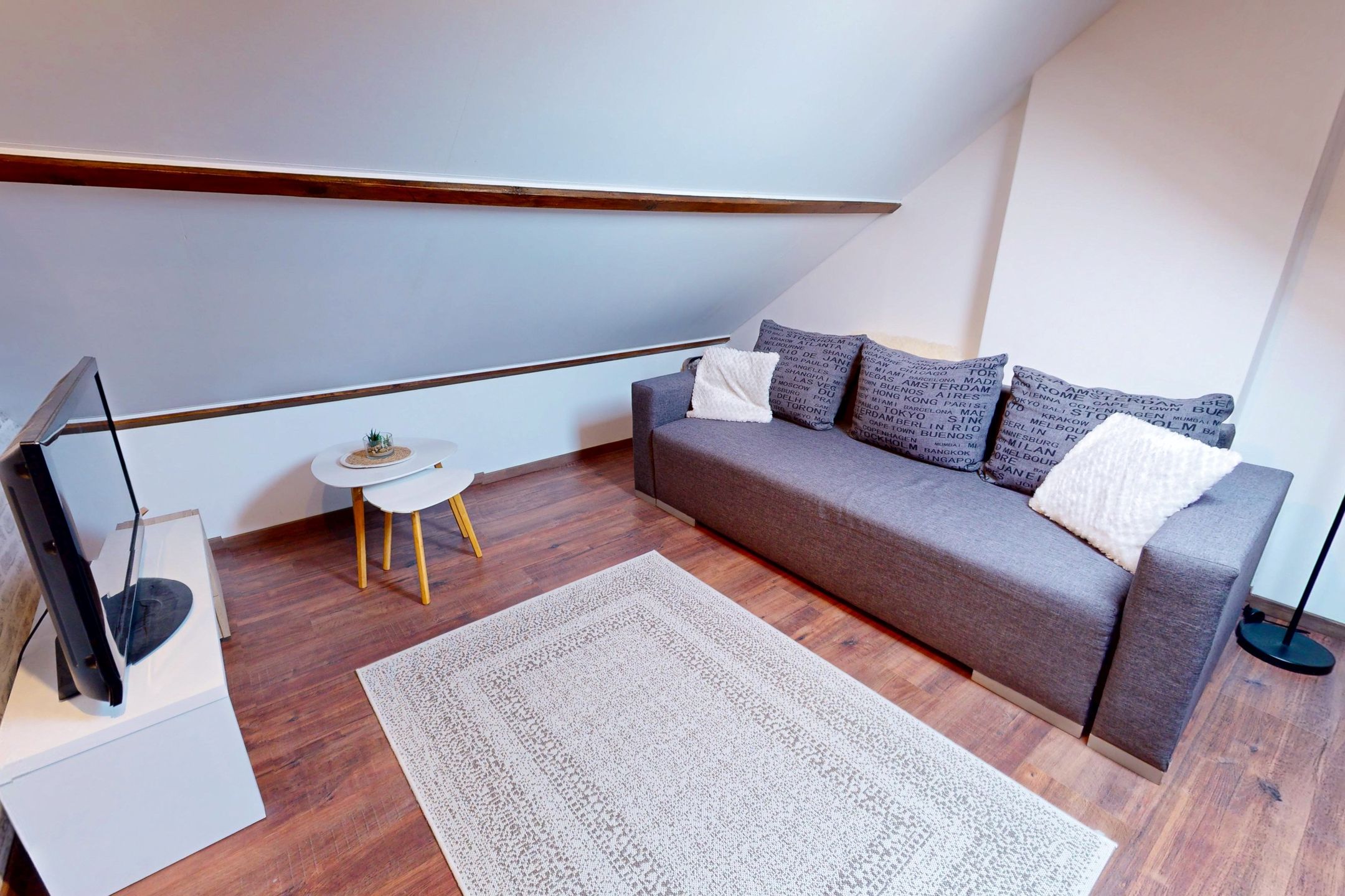 Foto 69 van Meidoornlaan 12