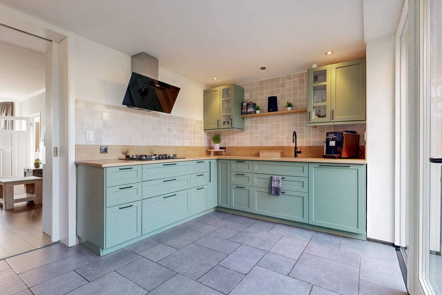 Foto 10 van Emmaweg 26