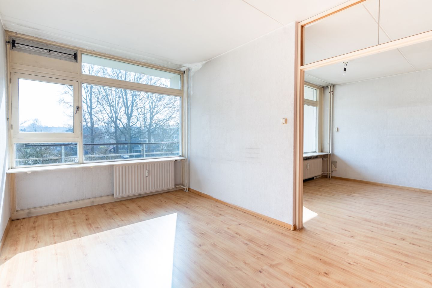 Spacious 4-Room Apartment with Balcony in Green Soest Neighborhood — 12