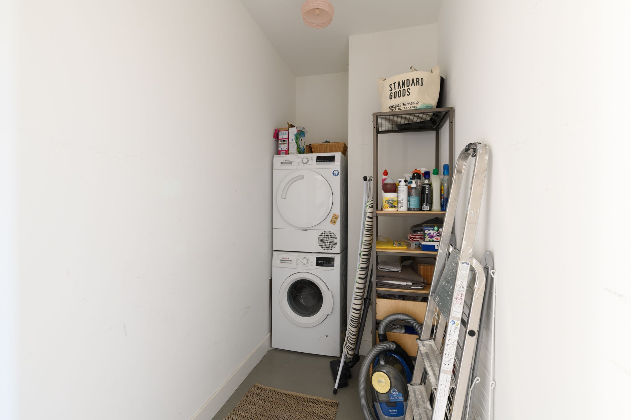 Photo 48 of Kelderwindkade 35