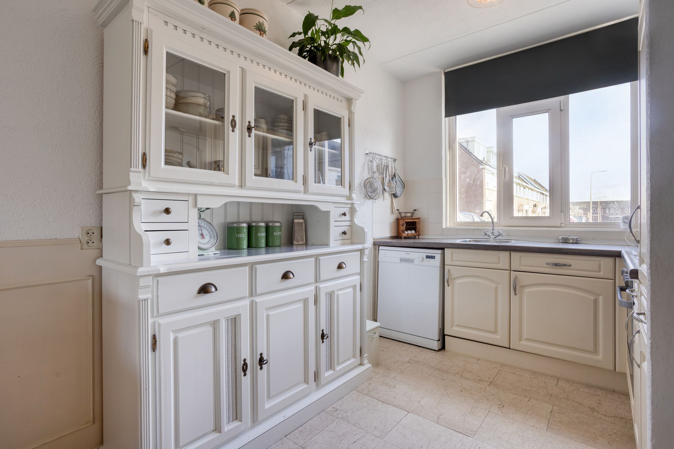 Foto 9 van Benthuizenstraat 64