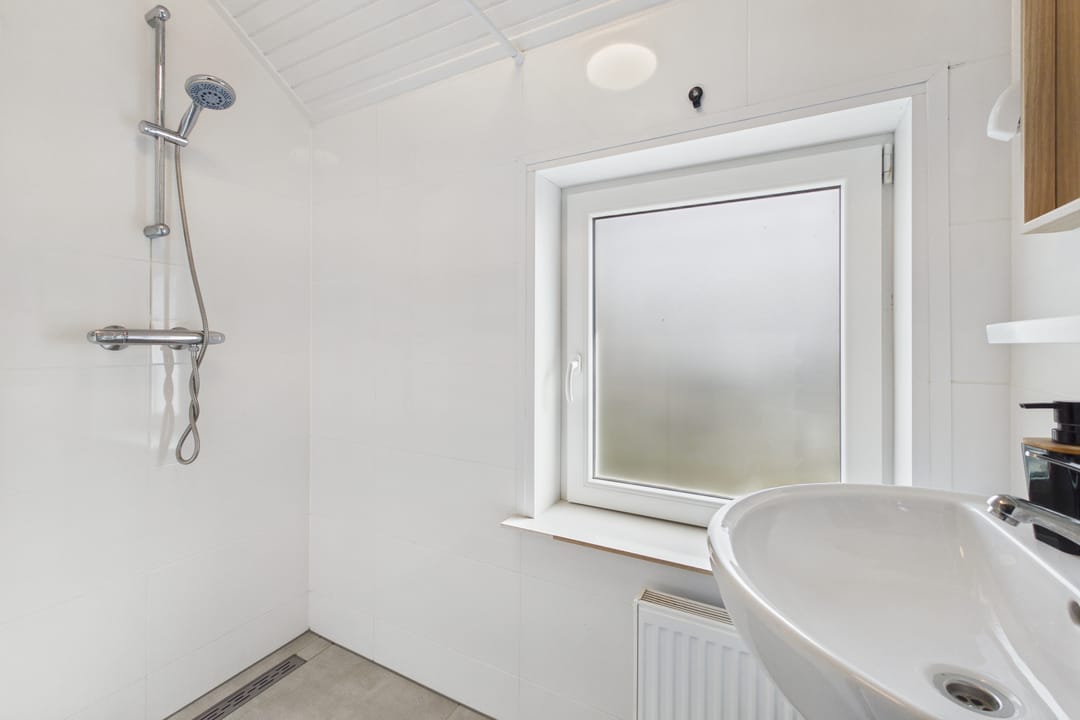 Foto 22 van Azaleastraat 5