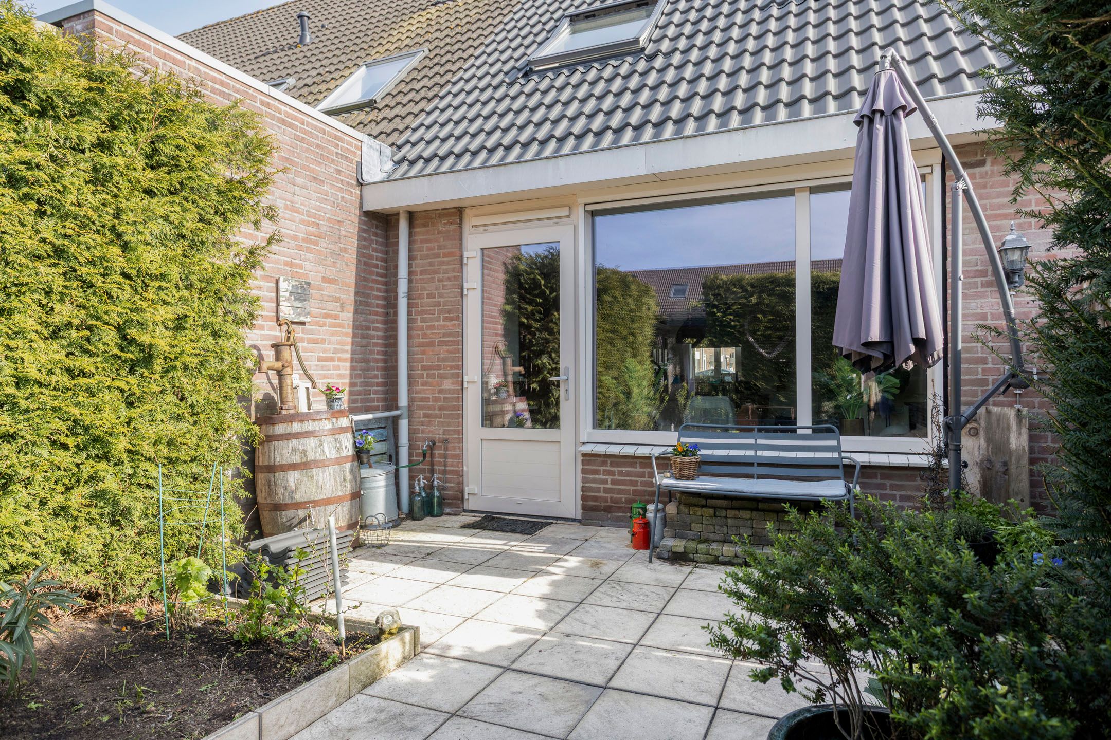 Foto 33 van Benthuizenstraat 64