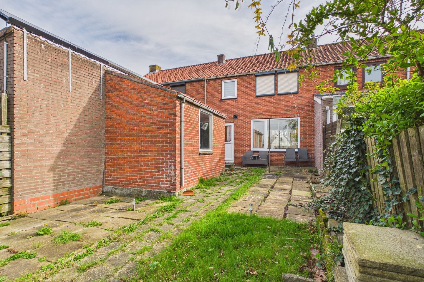 Foto 5 van Azaleastraat 5