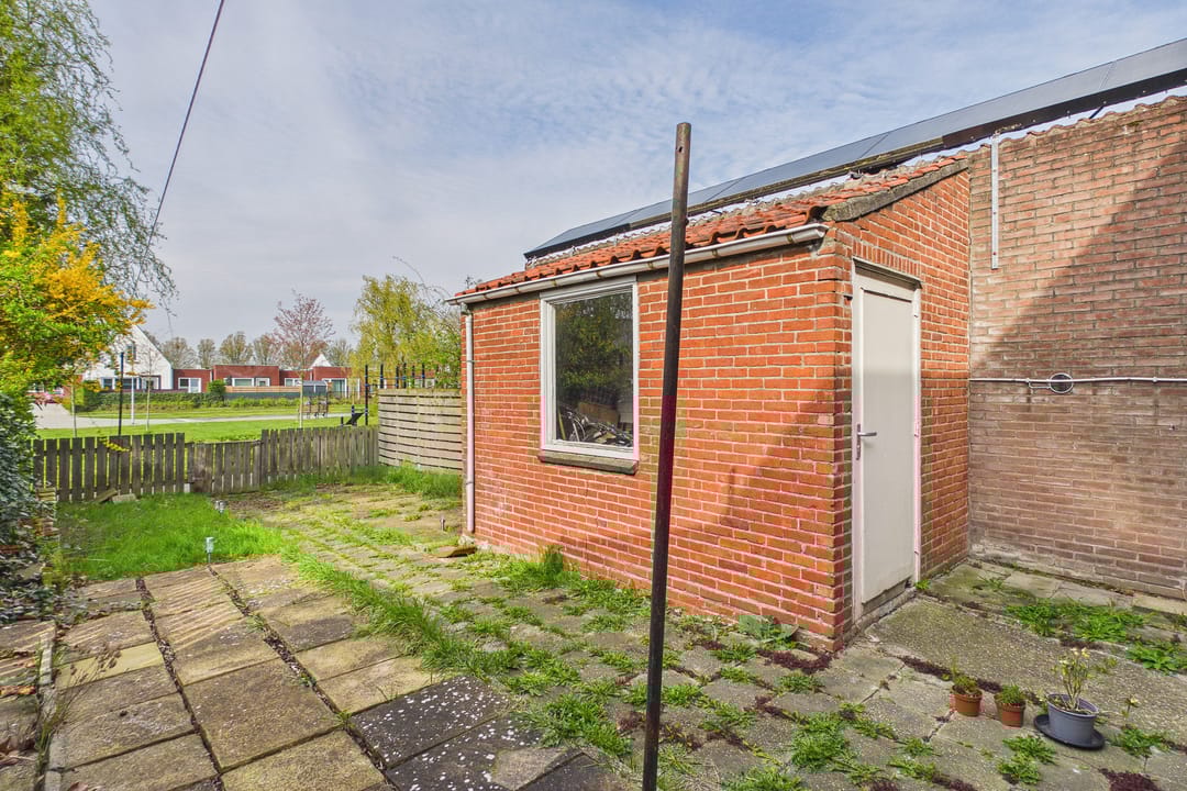 Foto 26 van Azaleastraat 5