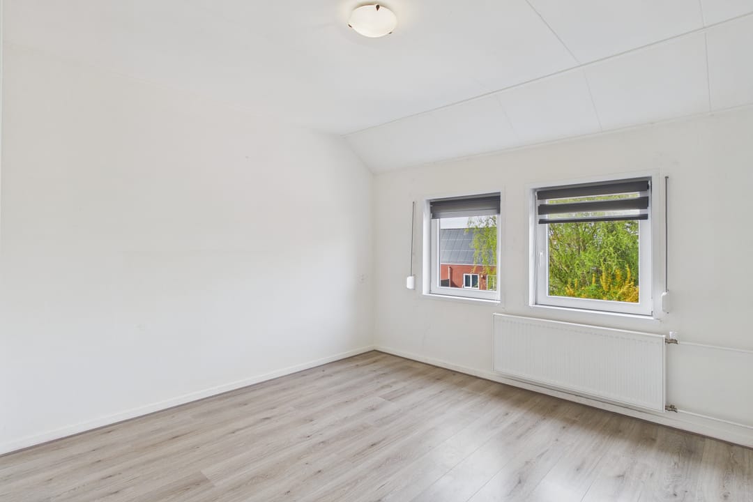 Foto 16 van Azaleastraat 5